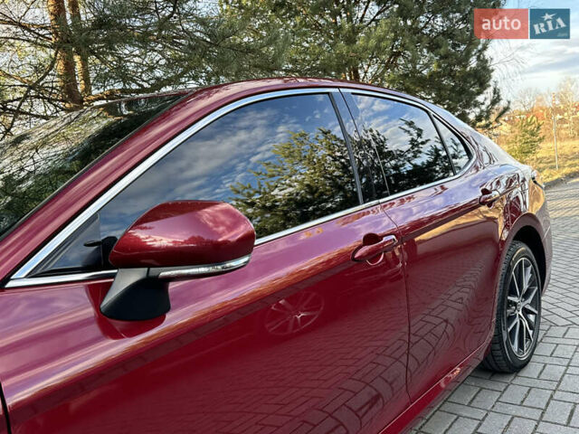 Красный Тойота Камри, объемом двигателя 2.5 л и пробегом 48 тыс. км за 28500 $, фото 61 на Automoto.ua