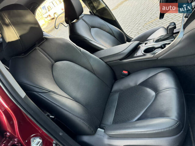 Красный Тойота Камри, объемом двигателя 2.5 л и пробегом 48 тыс. км за 28500 $, фото 115 на Automoto.ua