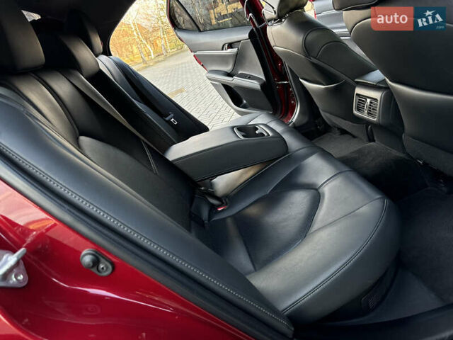 Красный Тойота Камри, объемом двигателя 2.5 л и пробегом 48 тыс. км за 28500 $, фото 133 на Automoto.ua