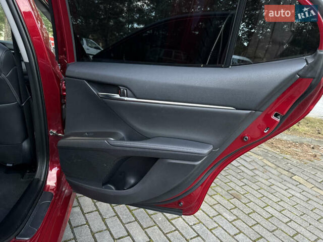 Красный Тойота Камри, объемом двигателя 2.5 л и пробегом 48 тыс. км за 28500 $, фото 132 на Automoto.ua