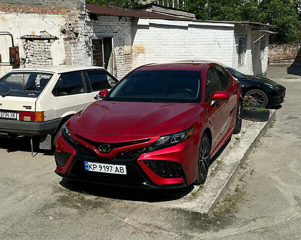 Червоний Тойота Камрі, об'ємом двигуна 2.5 л та пробігом 113 тис. км за 22100 $, фото 11 на Automoto.ua