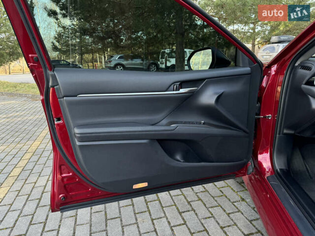 Красный Тойота Камри, объемом двигателя 2.5 л и пробегом 48 тыс. км за 28500 $, фото 83 на Automoto.ua