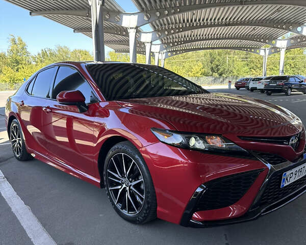 Червоний Тойота Камрі, об'ємом двигуна 2.5 л та пробігом 113 тис. км за 22100 $, фото 2 на Automoto.ua