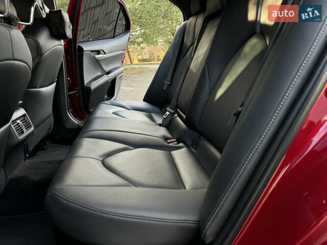 Красный Тойота Камри, объемом двигателя 2.5 л и пробегом 48 тыс. км за 28500 $, фото 105 на Automoto.ua