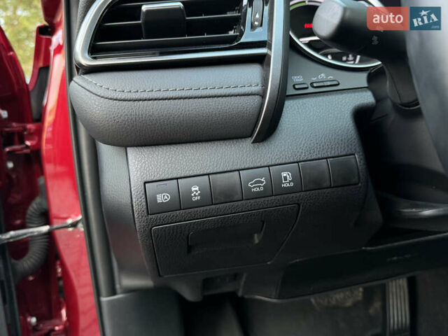 Красный Тойота Камри, объемом двигателя 2.5 л и пробегом 48 тыс. км за 28500 $, фото 92 на Automoto.ua