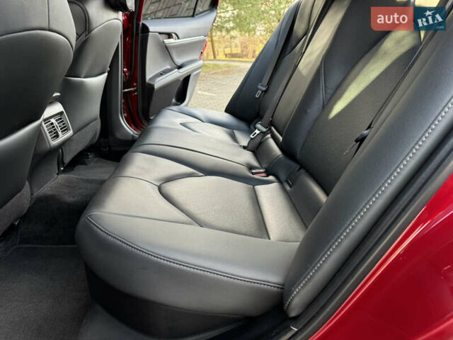 Красный Тойота Камри, объемом двигателя 2.5 л и пробегом 48 тыс. км за 28500 $, фото 108 на Automoto.ua