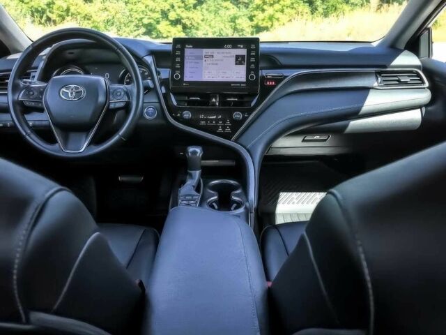 Тойота Камри 2021 в Киеве на Automoto.ua Красный Тойота Камри, объемом двигателя 2.5 л и пробегом 14 тыс. км за 18300 $, фото 10 на Automoto.ua