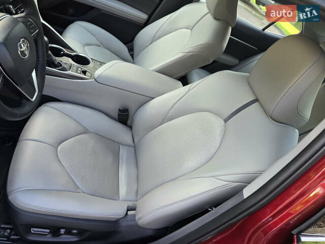 Красный Тойота Камри, объемом двигателя 2.49 л и пробегом 49 тыс. км за 32900 $, фото 34 на Automoto.ua