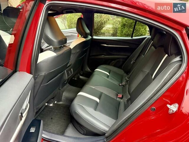 Красный Тойота Камри, объемом двигателя 2.49 л и пробегом 10 тыс. км за 36500 $, фото 42 на Automoto.ua