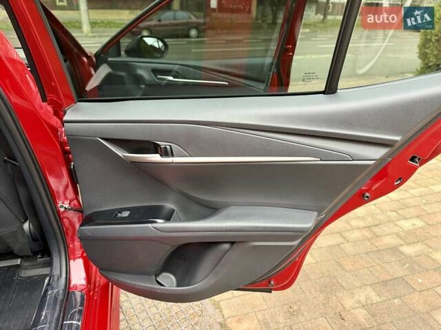 Красный Тойота Камри, объемом двигателя 2.49 л и пробегом 10 тыс. км за 36500 $, фото 34 на Automoto.ua