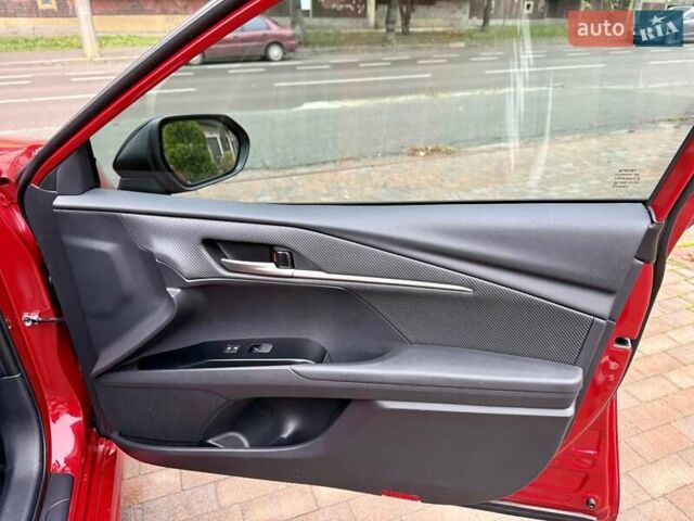 Красный Тойота Камри, объемом двигателя 2.49 л и пробегом 10 тыс. км за 36500 $, фото 46 на Automoto.ua