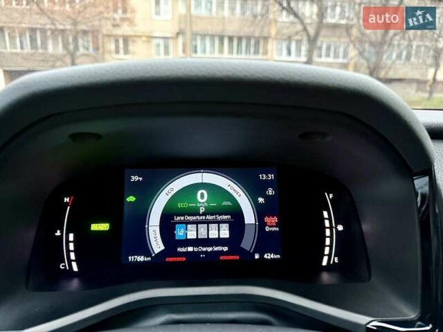 Красный Тойота Камри, объемом двигателя 2.49 л и пробегом 10 тыс. км за 36500 $, фото 73 на Automoto.ua