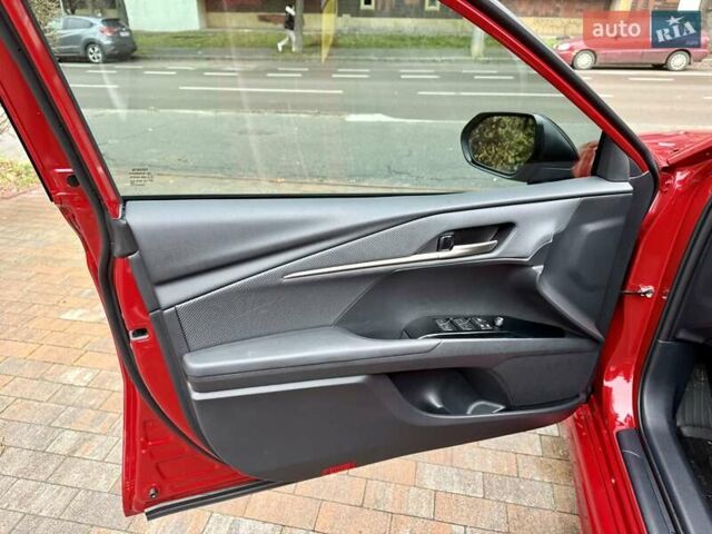 Красный Тойота Камри, объемом двигателя 2.49 л и пробегом 10 тыс. км за 36500 $, фото 56 на Automoto.ua
