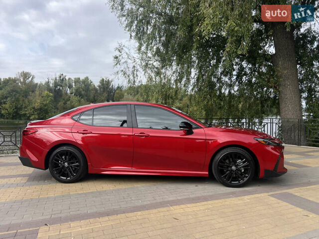 Червоний Тойота Камрі, об'ємом двигуна 2.49 л та пробігом 5 тис. км за 41000 $, фото 5 на Automoto.ua