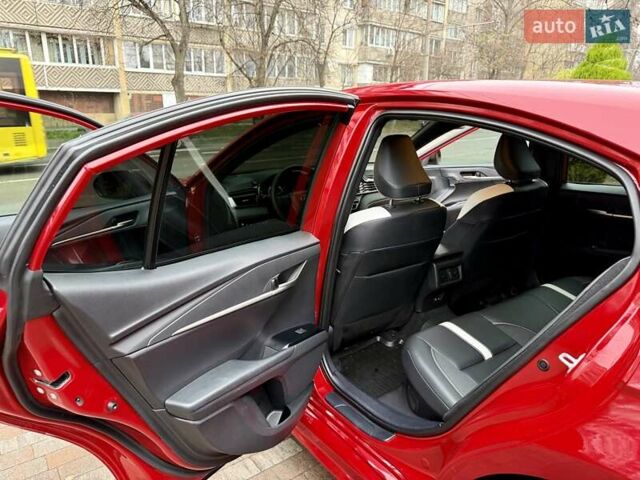 Красный Тойота Камри, объемом двигателя 2.49 л и пробегом 10 тыс. км за 36500 $, фото 40 на Automoto.ua
