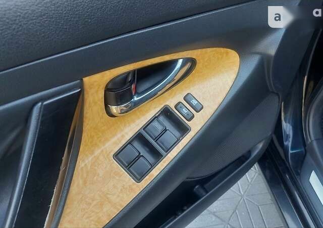 Тойота Камри, объемом двигателя 0 л и пробегом 306 тыс. км за 9499 $, фото 9 на Automoto.ua