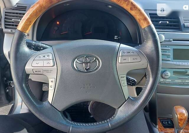 Тойота Камри, объемом двигателя 0 л и пробегом 144 тыс. км за 10400 $, фото 15 на Automoto.ua