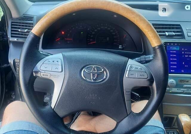 Тойота Камри, объемом двигателя 0 л и пробегом 306 тыс. км за 9499 $, фото 11 на Automoto.ua