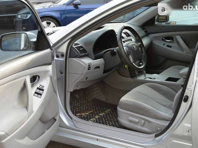 Тойота Камри, объемом двигателя 0 л и пробегом 155 тыс. км за 8500 $, фото 19 на Automoto.ua