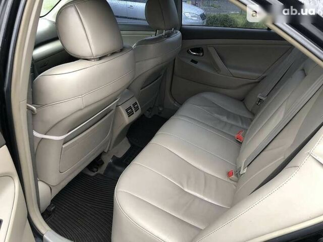 Тойота Камри, объемом двигателя 2.4 л и пробегом 217 тыс. км за 9200 $, фото 17 на Automoto.ua