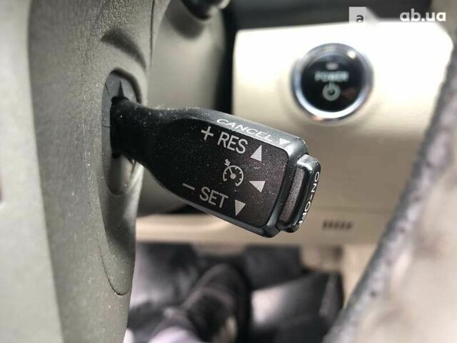 Тойота Камри, объемом двигателя 2.4 л и пробегом 217 тыс. км за 9200 $, фото 25 на Automoto.ua