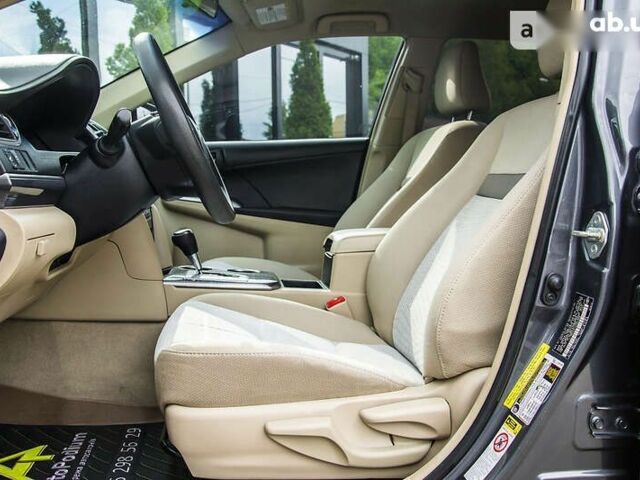 Тойота Камри, объемом двигателя 2.5 л и пробегом 211 тыс. км за 13650 $, фото 25 на Automoto.ua