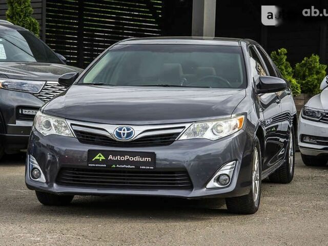 Тойота Камри, объемом двигателя 2.5 л и пробегом 211 тыс. км за 13650 $, фото 3 на Automoto.ua