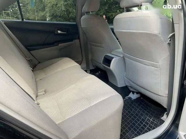 Тойота Камри, объемом двигателя 2.5 л и пробегом 256 тыс. км за 10999 $, фото 15 на Automoto.ua