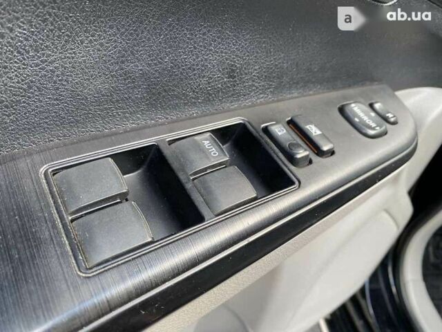 Тойота Камри, объемом двигателя 2.5 л и пробегом 256 тыс. км за 10999 $, фото 12 на Automoto.ua