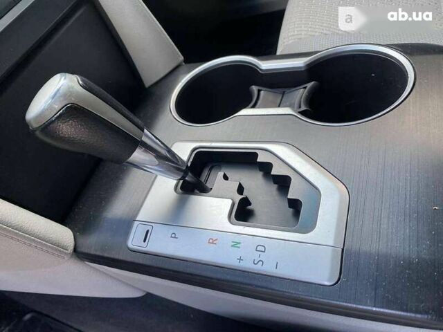 Тойота Камри, объемом двигателя 2.5 л и пробегом 256 тыс. км за 10999 $, фото 14 на Automoto.ua