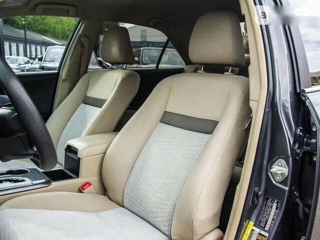 Тойота Камри, объемом двигателя 2.5 л и пробегом 211 тыс. км за 13650 $, фото 27 на Automoto.ua