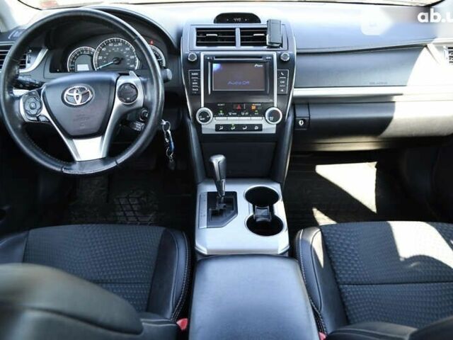 Тойота Камрі, об'ємом двигуна 0 л та пробігом 262 тис. км за 10999 $, фото 17 на Automoto.ua