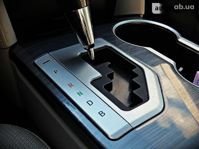 Тойота Камри, объемом двигателя 2.5 л и пробегом 124 тыс. км за 15500 $, фото 14 на Automoto.ua