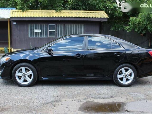 Тойота Камри, объемом двигателя 2.5 л и пробегом 152 тыс. км за 13500 $, фото 12 на Automoto.ua