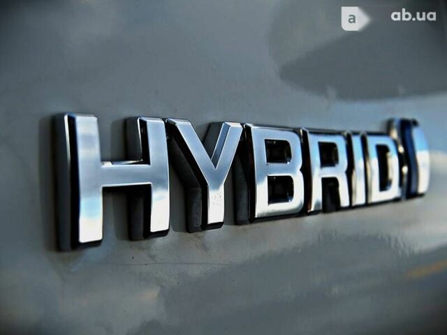 Тойота Камри, объемом двигателя 2.5 л и пробегом 124 тыс. км за 15500 $, фото 6 на Automoto.ua