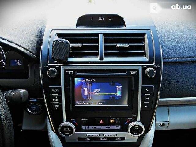 Тойота Камри, объемом двигателя 2.5 л и пробегом 124 тыс. км за 15500 $, фото 13 на Automoto.ua
