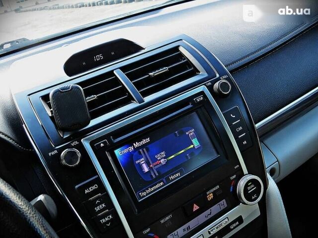 Тойота Камри, объемом двигателя 2.5 л и пробегом 124 тыс. км за 15500 $, фото 12 на Automoto.ua