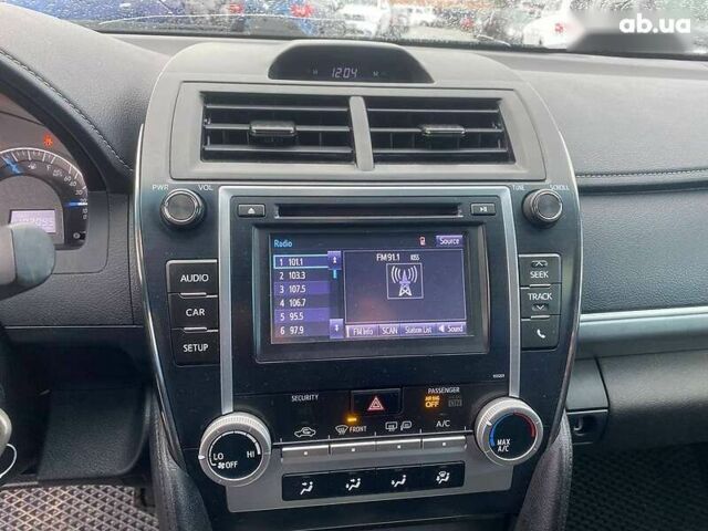 Тойота Камри, объемом двигателя 2.5 л и пробегом 164 тыс. км за 11800 $, фото 15 на Automoto.ua