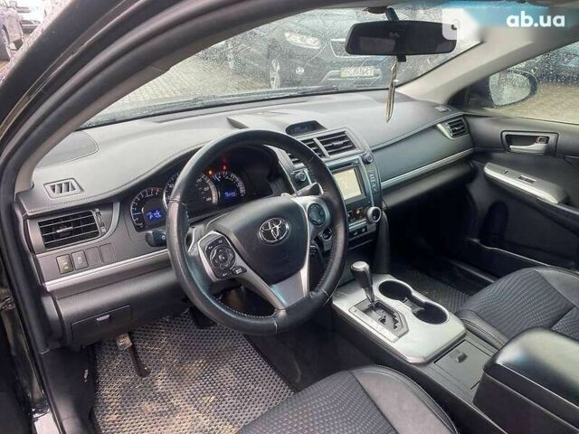 Тойота Камри, объемом двигателя 2.5 л и пробегом 164 тыс. км за 11800 $, фото 12 на Automoto.ua