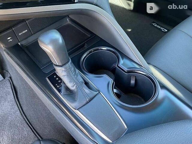 Тойота Камри, объемом двигателя 2.5 л и пробегом 62 тыс. км за 23500 $, фото 25 на Automoto.ua