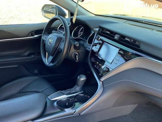 Тойота Камри, объемом двигателя 2.5 л и пробегом 62 тыс. км за 23500 $, фото 15 на Automoto.ua