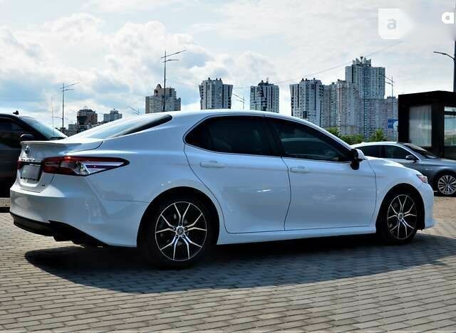 Тойота Камри, объемом двигателя 2.5 л и пробегом 72 тыс. км за 20200 $, фото 12 на Automoto.ua