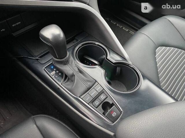 Тойота Камри, объемом двигателя 2.5 л и пробегом 23 тыс. км за 30900 $, фото 11 на Automoto.ua