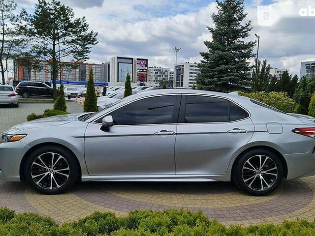 Тойота Камри, объемом двигателя 2.5 л и пробегом 67 тыс. км за 25300 $, фото 5 на Automoto.ua