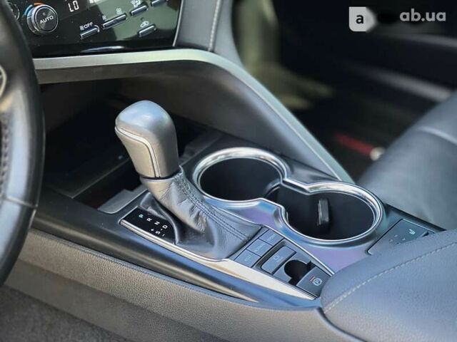 Тойота Камрі, об'ємом двигуна 2.5 л та пробігом 75 тис. км за 24500 $, фото 19 на Automoto.ua