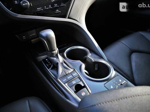 Тойота Камри, объемом двигателя 2.5 л и пробегом 28 тыс. км за 27500 $, фото 15 на Automoto.ua