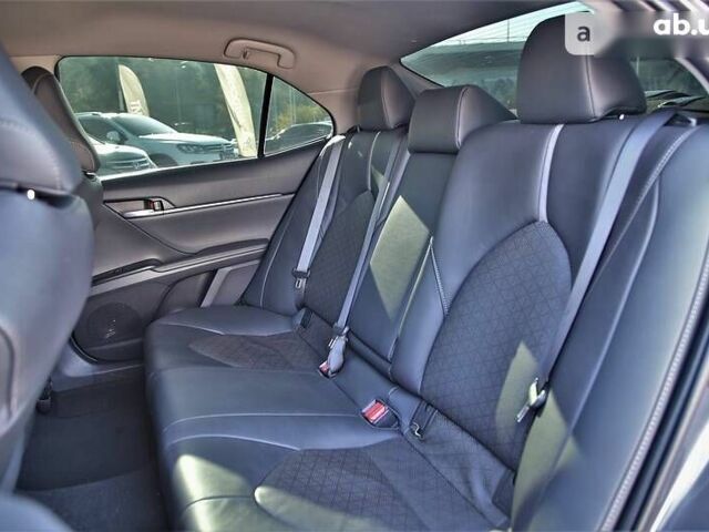 Тойота Камри, объемом двигателя 2.5 л и пробегом 28 тыс. км за 27500 $, фото 7 на Automoto.ua