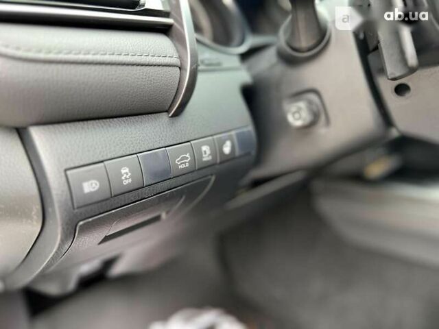 Тойота Камри, объемом двигателя 0 л и пробегом 65 тыс. км за 34300 $, фото 27 на Automoto.ua