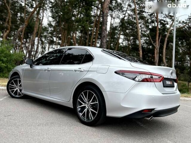 Тойота Камри, объемом двигателя 0 л и пробегом 65 тыс. км за 34300 $, фото 7 на Automoto.ua
