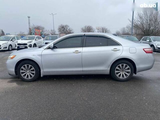 Тойота Камри, объемом двигателя 4.25 л и пробегом 242 тыс. км за 9500 $, фото 7 на Automoto.ua
